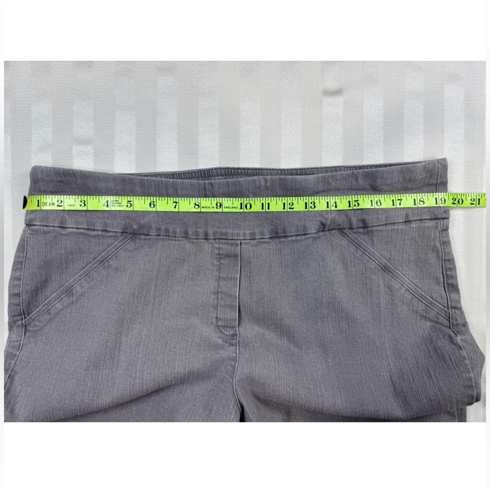 Alfred Dunner Woman 18W Pull-On Light Gray Textured Chino Pants - Picture 4 of 8
